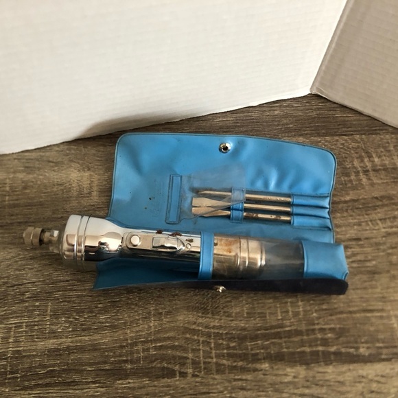 Vtg Ash Flash Flashlight Screwdriver Combo Tool - Picture 5 of 13